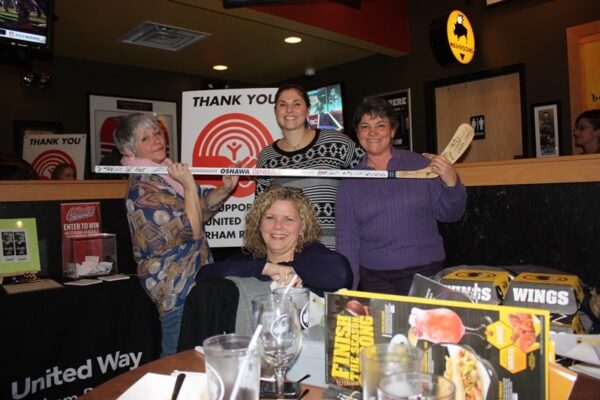 Buffalo Wild Wings Oshawa and the Oshawa Generals partnered to raise money for the United Way Durham Region. It was a great night with great staff, great food, great players and great fans!